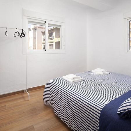 Apartamento Nuria Torre Del Mar Exterior photo