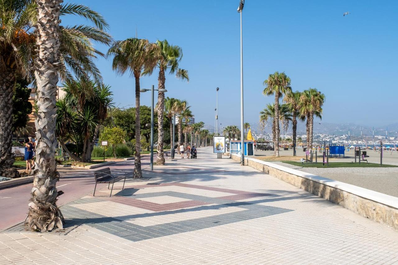 Apartamento Nuria Torre Del Mar Exterior photo