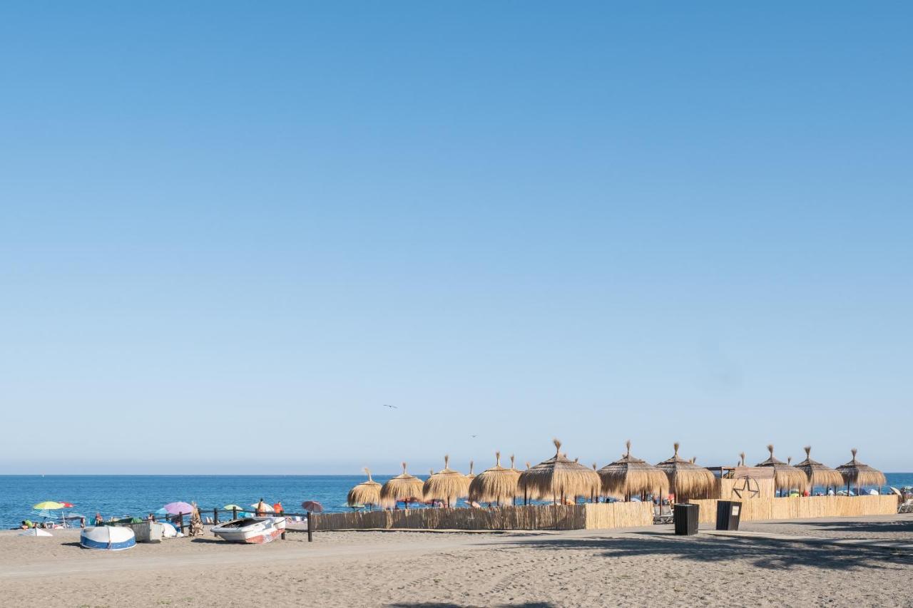 Apartamento Nuria Torre Del Mar Exterior photo